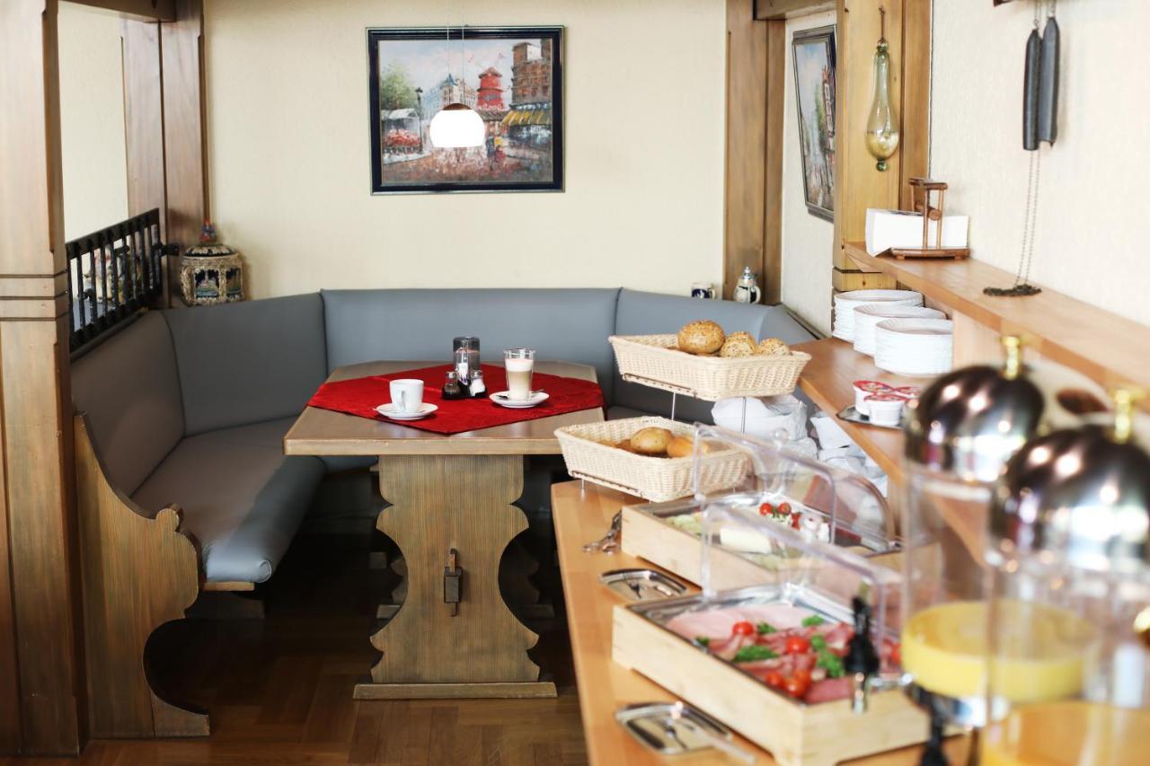 Hotel Restaurant Adler Stube Мюнстерталь Екстер'єр фото